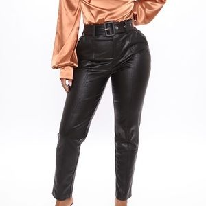 FASHIONNOVA Blondie Belted Faux Leather Pants size XS